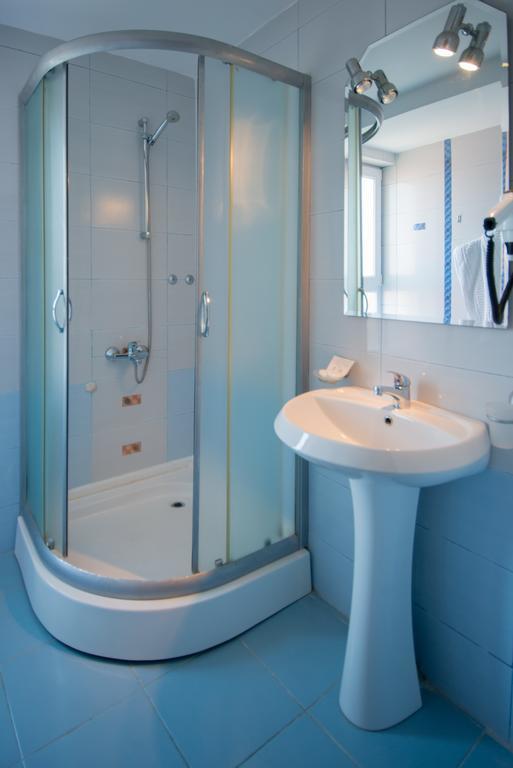 Vromos Guest House Tsjernomorets Eksteriør bilde
