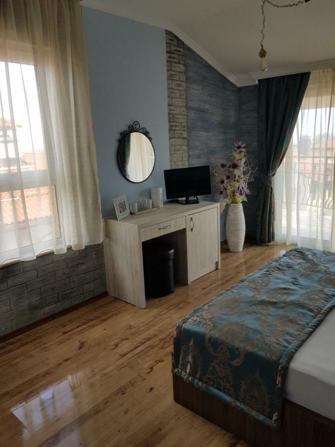 Vromos Guest House Tsjernomorets Eksteriør bilde